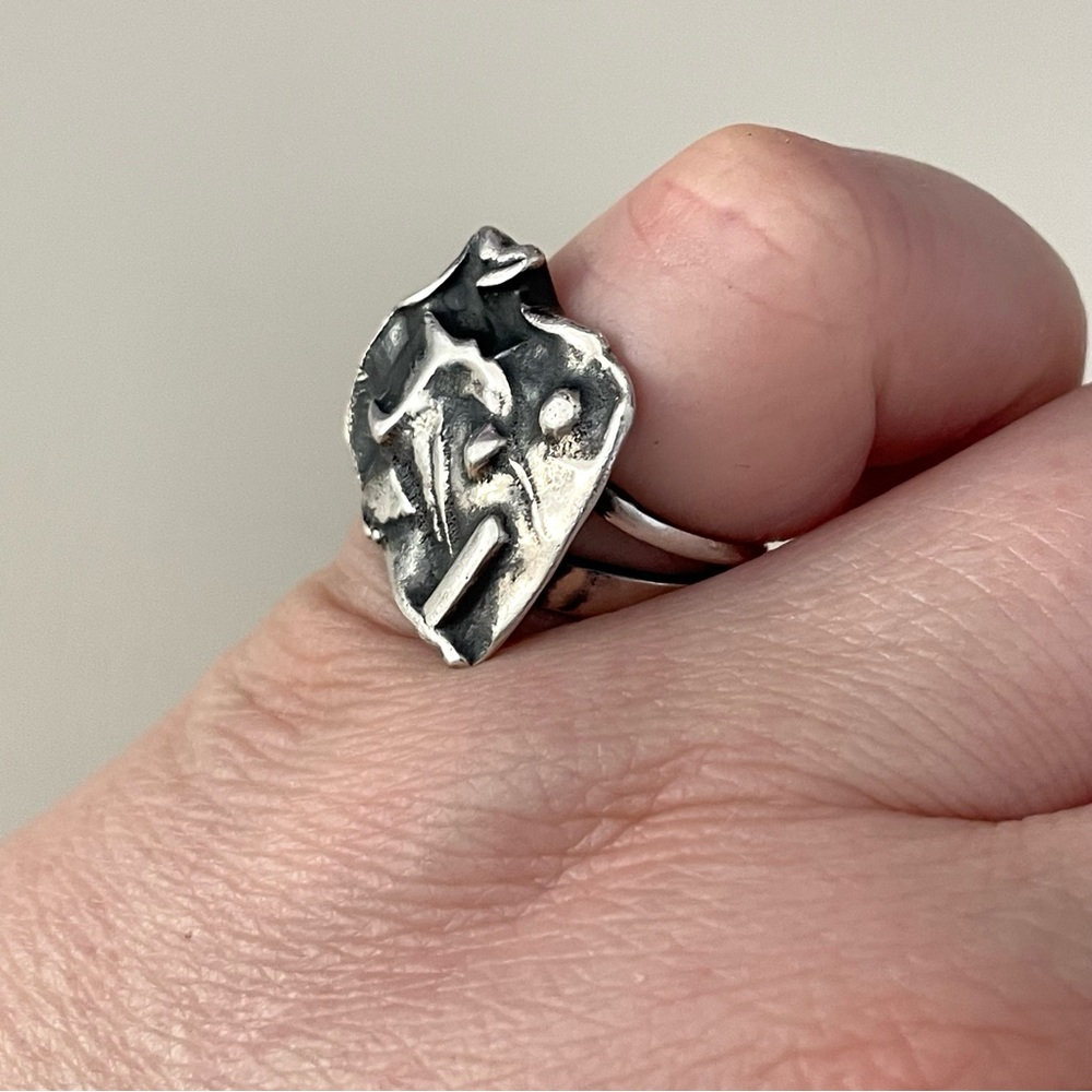 Vintage silver (unmarked sterling?) Brutalist abstract ring sz 6 - Picture 3 of 14